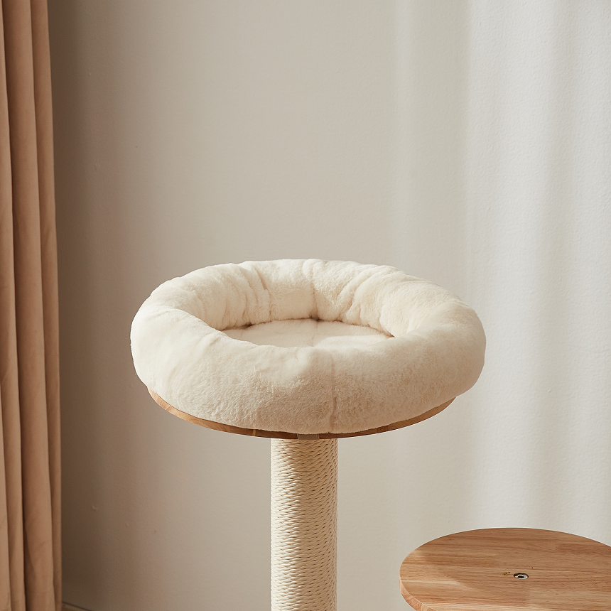 Arbre à chat moderne en bois d'hévéa - griffoir avec panier et escalier