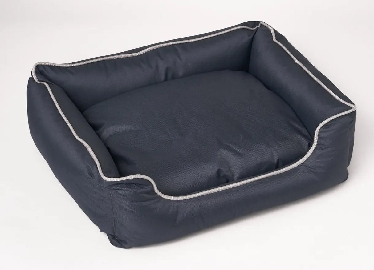 Huisdierenmand Bastiaan voor katten of honden maat L
